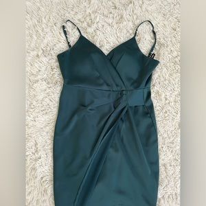 Short, silky green dress. Size small.